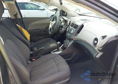 2015 Chevrolet Sonic Lt Auto from USA, damaged, VIN 1G1JC5SH7F4180776